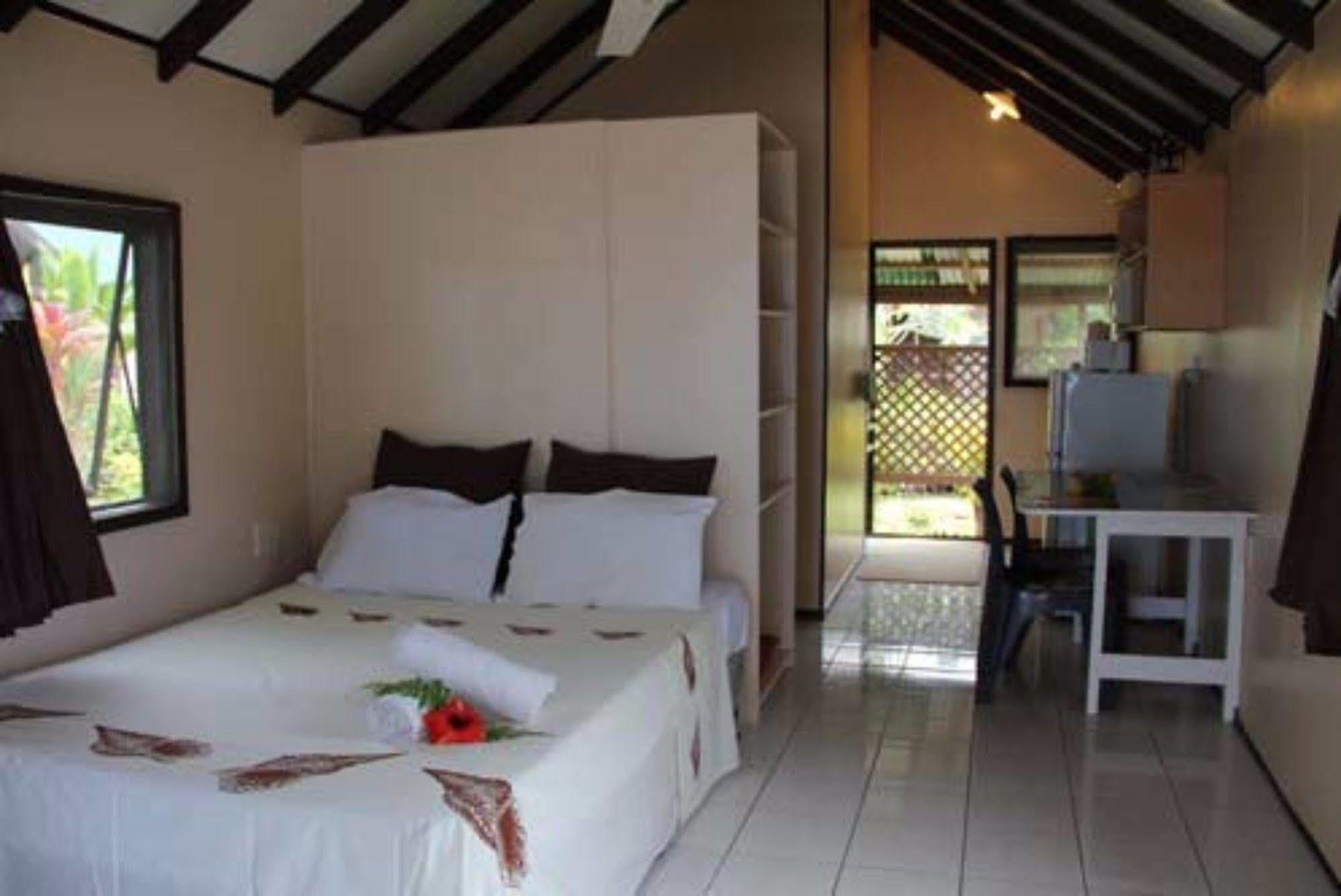 Вілла Aroko Bungalows Аваруа Екстер'єр фото