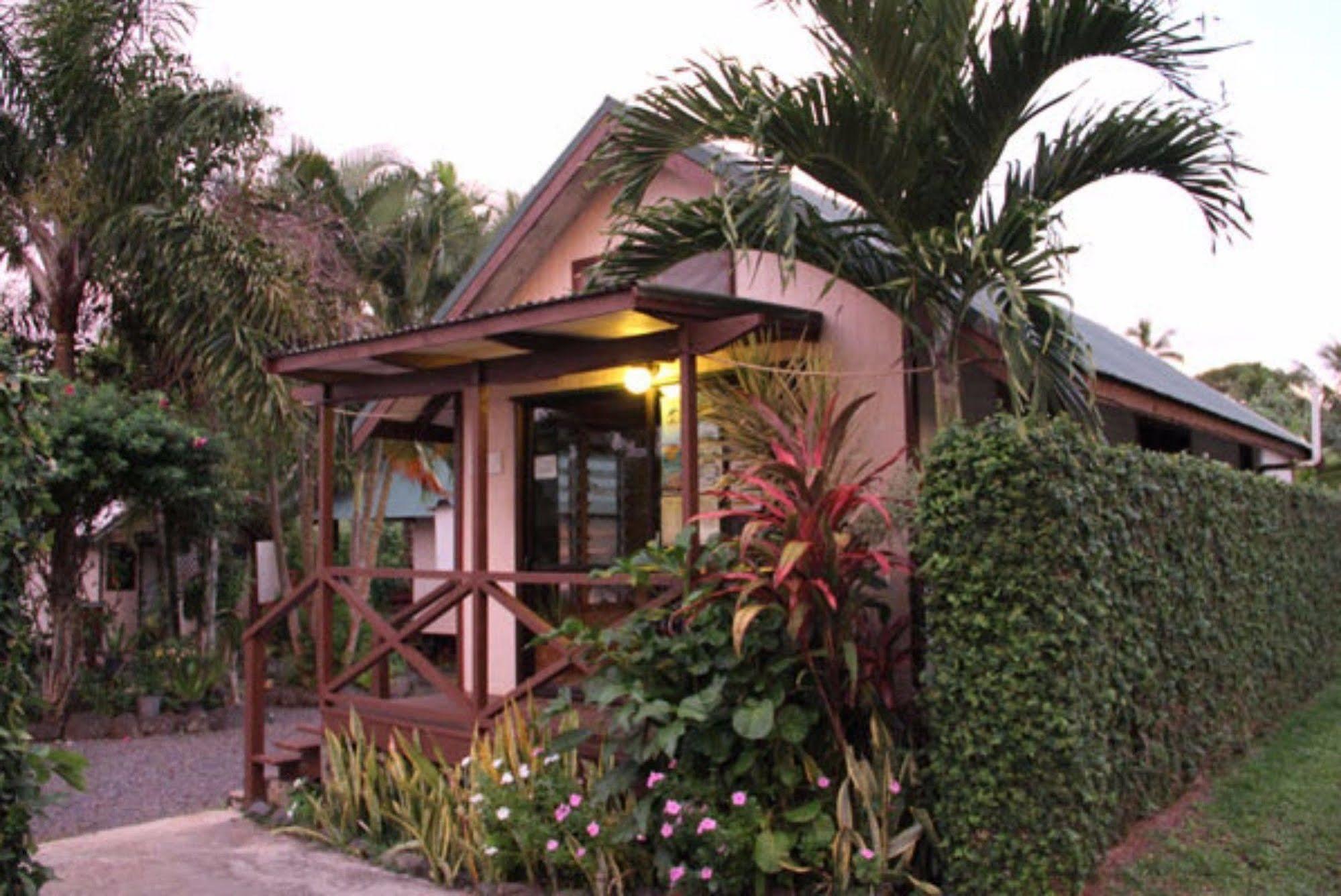 Вілла Aroko Bungalows Аваруа Екстер'єр фото